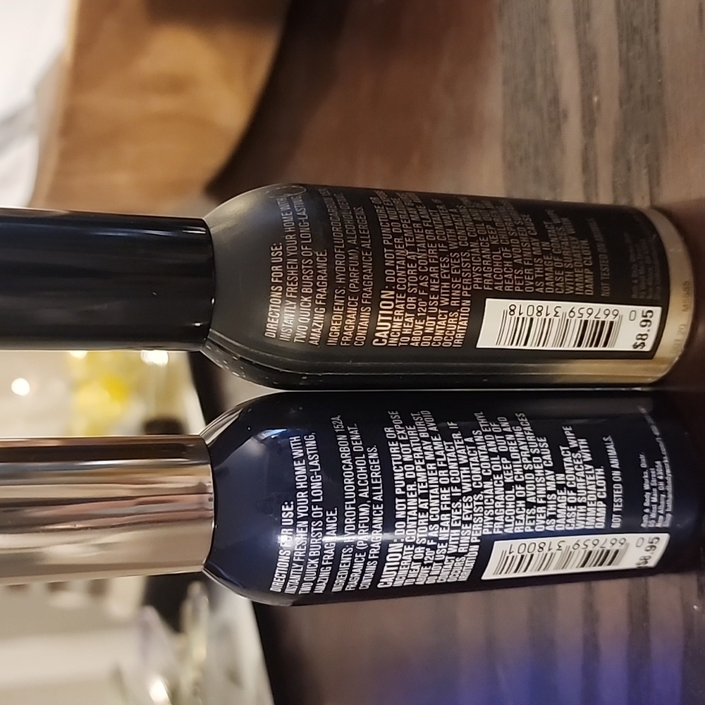 Bath & Body Works Gingham and Into the Night Room Sprays - Picture 2 of 2